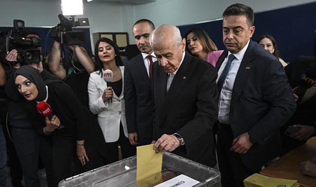 MHP Genel Başkanı Bahçeli oyunu kullandı