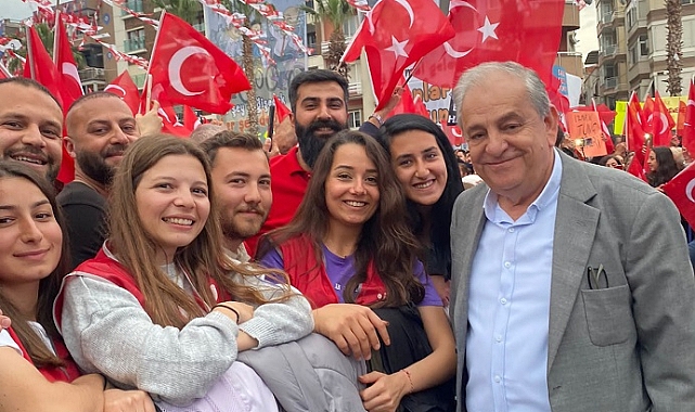 Onlarla bugünü ve yarını konuştu