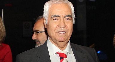 Sanatçı Nuri Sesigüzel hayatını kaybetti