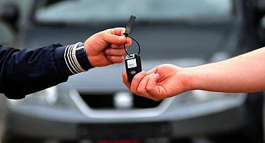 Stokçu araç bayilerine 17,8 milyon lira ceza