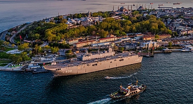 TCG Anadolu, İzmir'e doğru yola çıktı