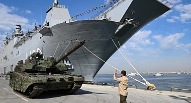 TCG Anadolu'ya seçim günü ziyaretçi alınmayacak