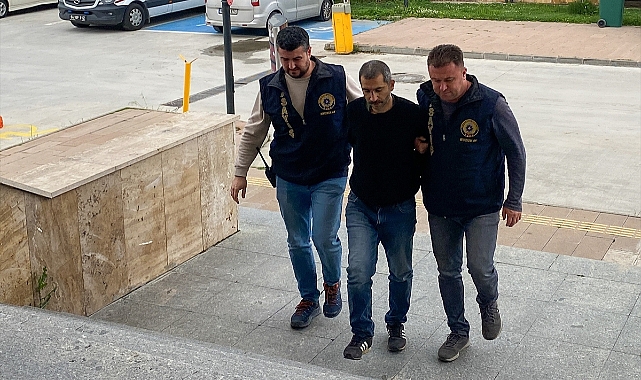 Uşak'ta silahlı kavgada 1 kişi öldü, 1 kişi yaralandı