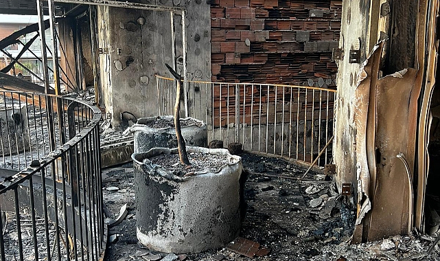 Yanan Folkart evleri hayalet şehri andırıyor