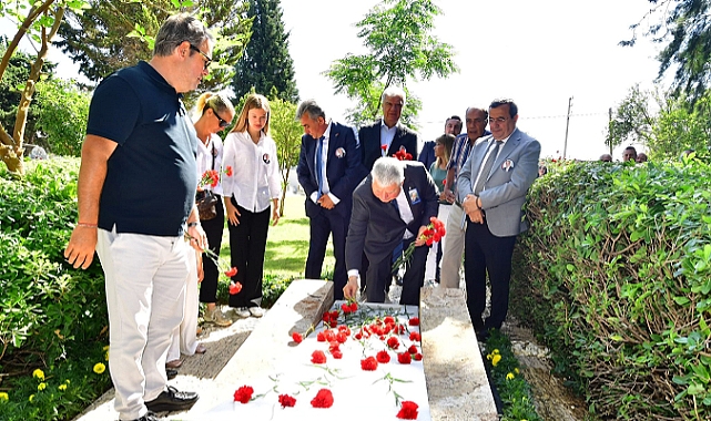 Ahmet Piriştina mezarı başında anıldı