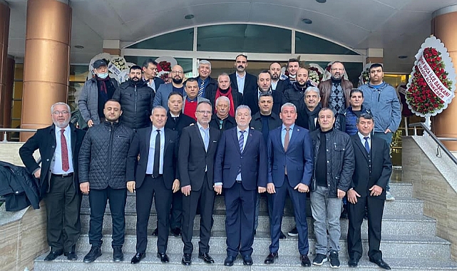 Biz Bir Partiye Değil, Esnafımızın Gönlüne Talibiz