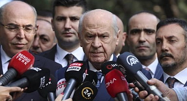 Siyasi istikrarın devamında yarar vardır