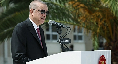 "Yazın kitapla kütüphaneyle okumakla bağlarınızı kesmeyin"