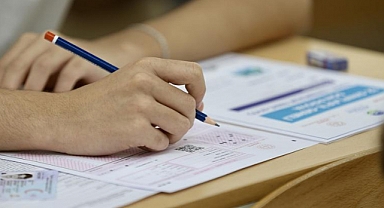 YKS'de ilk oturum sona erdi