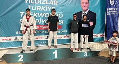 Alkışlar Efe Hakan’a