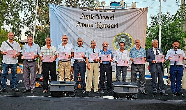 Anadolu’nun aşıkları Veysel aşkına Bornova’da buluştu