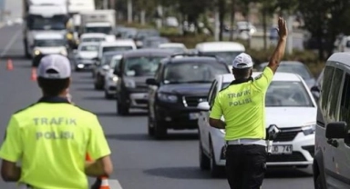 Bakan Yerlikaya'dan trafikte 'hız' uyarısı!