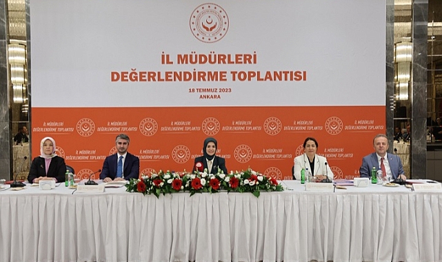 Bakan Göktaş, İl Müdürleriyle buluştu