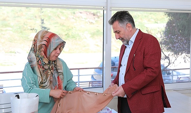 Bayraklı’da hobi ve meslek edindirme kurs kayıtları başladı