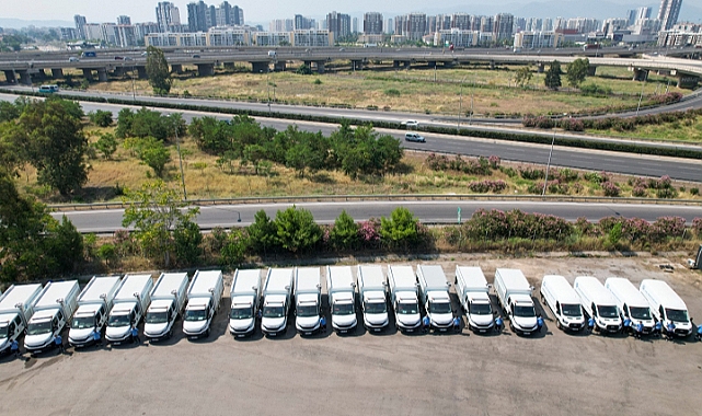 İZSU 98 yeni iş makinesiyle filosunu büyüttü
