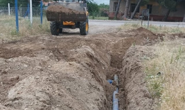 Manisa Kırkağaç'ta içme suyu hattına deplase