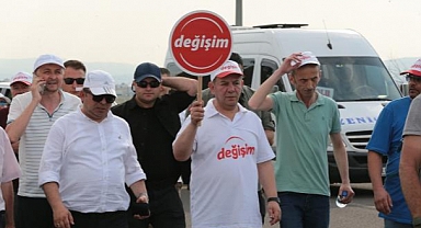 Tanju Özcan'dan 'değişim' yürüyüşü