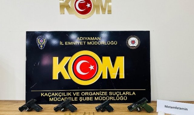 Adıyaman'da KOM'dan yol kontrolü ele geçirildi