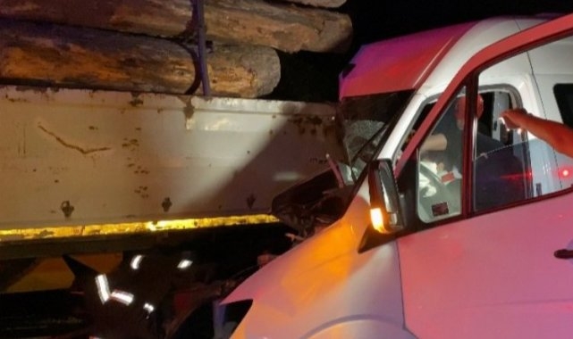 Anadolu Otoyolu'nda kaza: 1 ölü, 20 yaralı