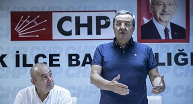 Başkan Batur CHP Konak İlçe Başkanlığı devir teslim törenine katıldı