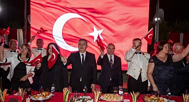 Başkan Soyer 30 Ağustos resepsiyonuna katıldı
