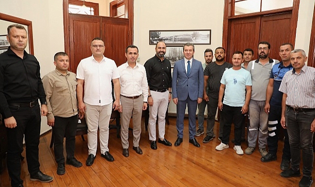 Bergama Belediyesi Çalışanlarına Çifte Müjde