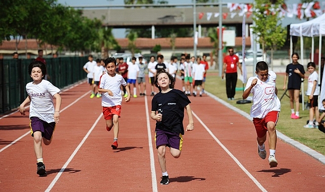 Binlerce Karşıyakalıyı atletizm ile tanıştı