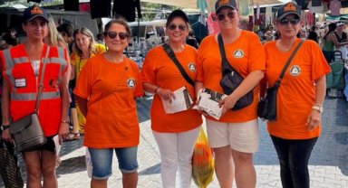 İzmir Foça'da mahalle afet gönüllülerinden farkındalık