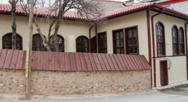 Gözüm Sultan Tekke ve Türbesi ziyarete açılıyor