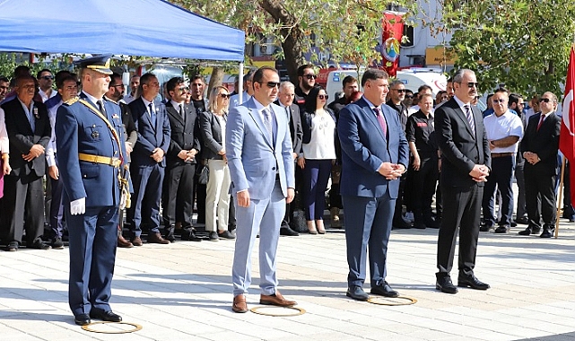 Menderes'te 30 Ağustos'ta Şehitler Unutulmadı