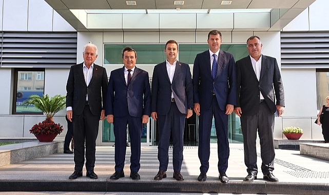 Üç belediye ‘Afet Kardeşi’ oldu