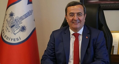 Batur: Yaşasın 9 Eylül, Yaşasın İzmir!