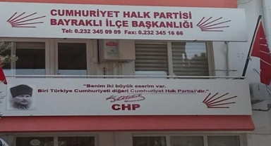 CHP Bayraklı’da şok istifa!