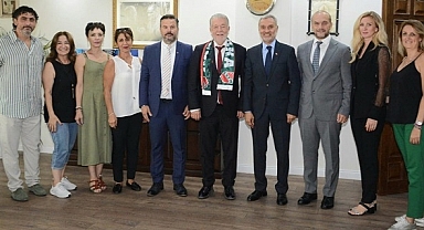 Diker'den Başkan Ata'ya Kutlama Ziyareti!