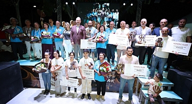 Dünya Menemen’de Buluştu