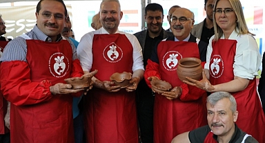 Menemen’in Çömlekleri Görücüye Çıkıyor