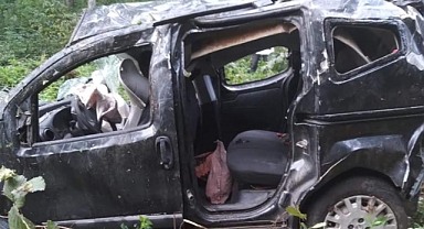 Ordu'da otomobil dereye yuvarlandı: Biri hamile 3 ölü