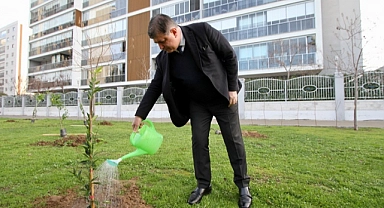Tugay, "su varsa hayat var!'