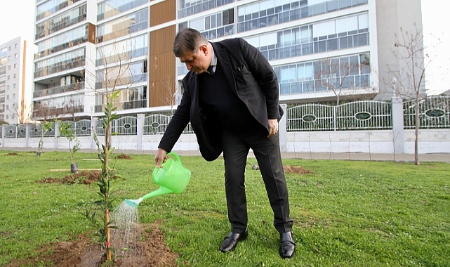 Tugay, "su varsa hayat var!'