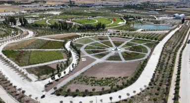 Türkiye'nin en büyük tarım kampüsü kapılarını açtı