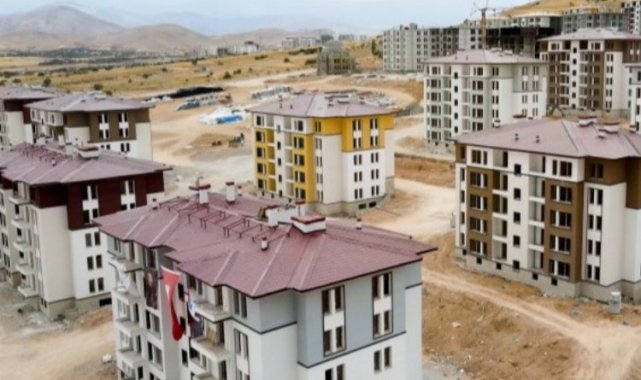 Kahramanmaraş'ı kültürel dokuyu koruyarak ayağa kaldırıyoruz