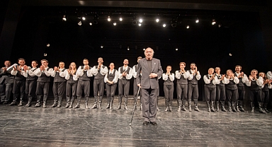 Başkan Soyer’den Şehir Tiyatroları’na ikinci sahne müjdesi
