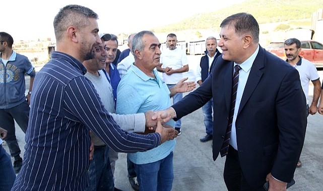 Başkan Tugay'dan sanayi esnafına ziyaret