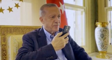 Cumhurbaşkanı Erdoğan'dan A Milli'lere tebrik telefonu