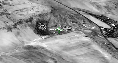 F-16'lar 50 km derinliğe indi