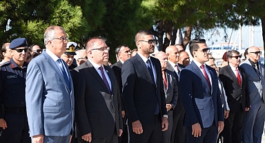 Foça’da Muhtarlar Günü İçin Tören Düzenlendi