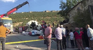 Gaziantep'fe trafik faciası 6 ölü
