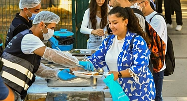 İzmir’de üniversite öğrencileri yine unutulmadı