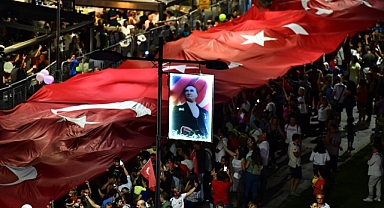 İzmir Valiliğinden Cumhuriyetin 100. Yılına Yakışır Kutlamalar