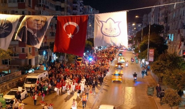 Karabağlar'da 100. yıl coşkusu